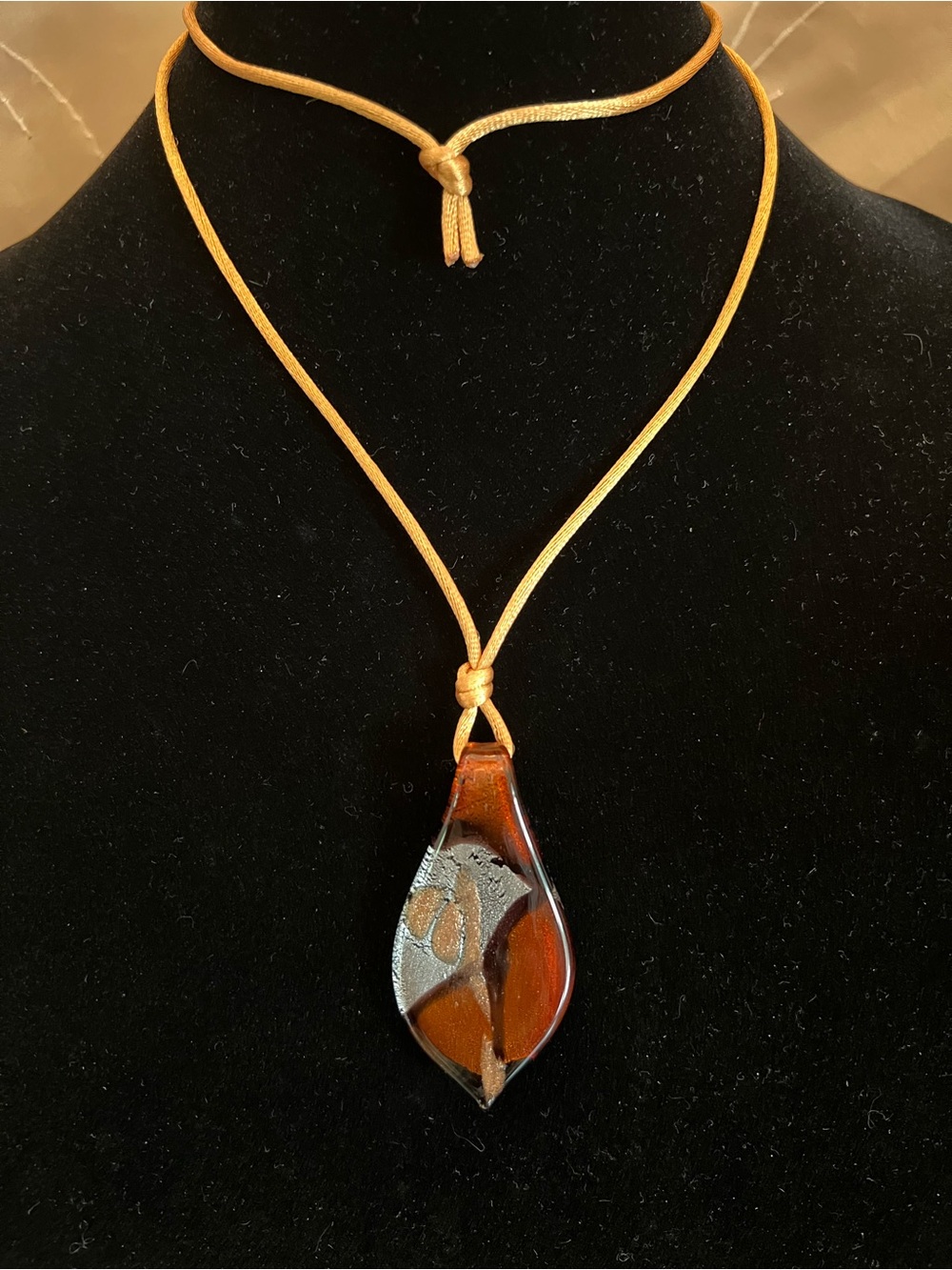 Murano Venetian Glass Leaf shaped Necklace
